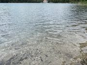 下山後湖を散歩して二つのお城が見えるポイントでゆっくり