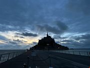 夜のモンサンミッシェル