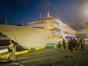 クルーズディナー