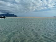 どこまでも続く遠浅の海