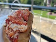 ロブスターロール