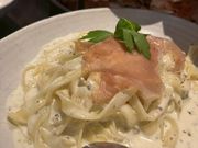 パスタはクリーミー