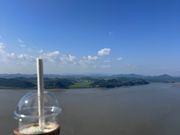 北朝鮮が見えるスタバ