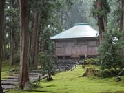 平泉寺を訪れた時の写真。天候が悪かったものの、霧がかった風景が見られ、神秘的な体験ができました