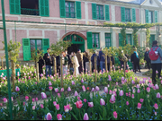 モネのお家とチューリップ