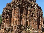 ミーソン遺跡　すごく感動したけど、暑かった