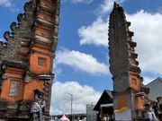 ブサキ寺院入り口🛕