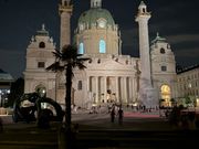 カールス教会の夜景