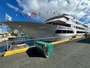 乗船前のスターオブホノルル号