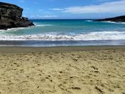 グリーンサンドビーチ　ペリドットの砂だそうです