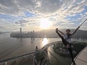 マカオタワーでY字開脚♥️