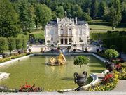 リンダーホーフ城