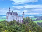 先月世界遺産に認定された誰が撮っても美しいノイシュヴァンシュタイン城