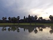 朝のアンコールワット