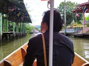 水上マーケットの奥の方