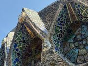 コロニア・グエル教会、