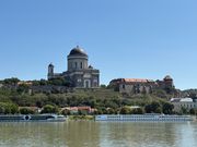 対岸のスロバキアから