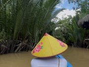 メコン川手漕ぎボート