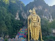 バドゥ洞窟は、朝だったので比較的すいていたし、暑くなくてよかった