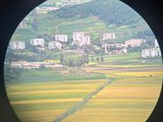 望遠鏡越しの写真