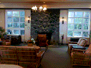 休憩に寄りました。お土産も買えます。