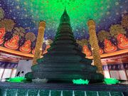 早朝だったのでツアーの人以外はほとんどいませんでした