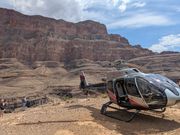 グランドキャニオン谷底へランディング