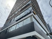 マクドナルドのビル10Fが受付