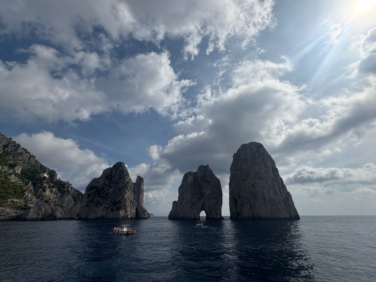 参加者のレビュー一覧) カプリ島・青の洞窟 | イタリアの観光