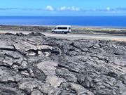 溶岩原ウィーク中のツアーバス