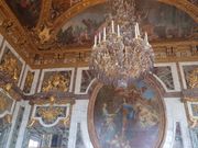 豪華絢爛な室内