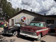 ルート66上のセリグマン。カーズのインスピレーションとなった街とのことで、カーズのキャラが点在