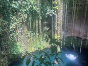 セノーテ・イキル