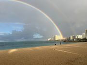 小雨が降っていましたが、虹が見えました！