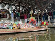 水上マーケット