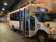 送迎バス(アロハランディングにて)