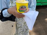 パイナップルのアイスクリーム