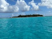 船から見えるマニャガハ島