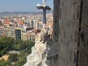 受難の門の十字架が目の前に！