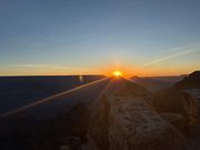 グランドキャニオンの夜明け