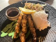 ワニの前菜プレート