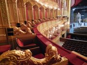 オペラ座　個室から