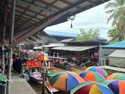 水上マーケット