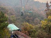 リフト下のレールが帰りのスライダー