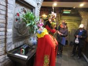 陳麻婆豆腐店の変面パフォーマンス