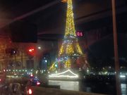 車窓からのシャンパンフラッシュ