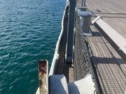 特攻機追突の凹み