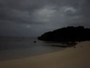 真っ暗の闇でもiPhoneだとコレ