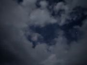 隙間からの星空