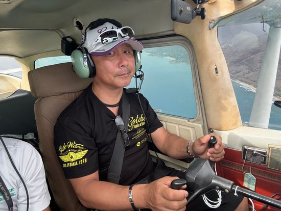 操縦してるところを教官が撮影してくれました^_^